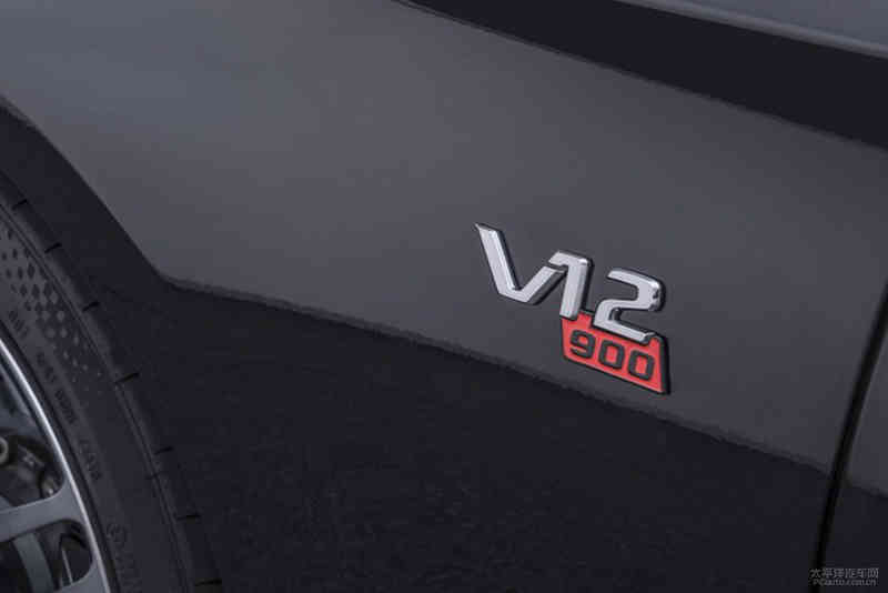 宸村崥鏂痳ocket900鏁炵璺戣溅,鍑棆streetscrambler900娴嬭瘎