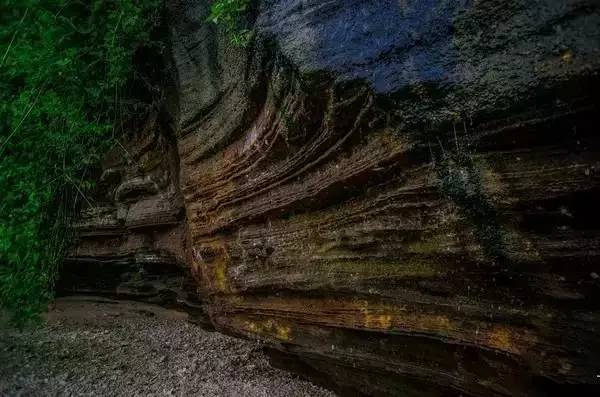 广西的地质奇观,广西喀斯特山里的奇观