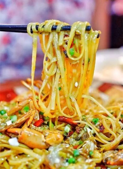 又是秋高蟹肥时一年一度的螃蟹节,又是吃螃蟹的好时节