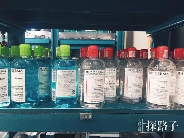 探路子丨价格堪比免税店！在这间「仓库」里居然还能买到断货口红！