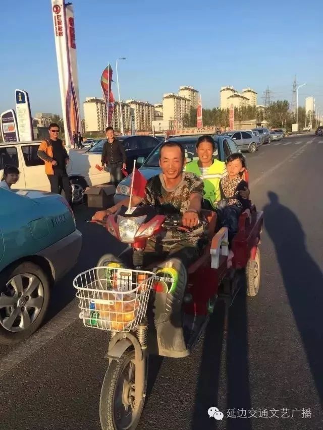 十一国庆节天安门广场升国旗,十一国庆节红旗飘飘