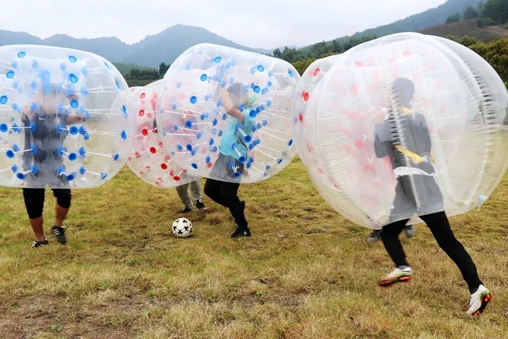 微拍拍｜乡趣“绿之恋”掠影二：草地悠波球欢乐碰碰碰