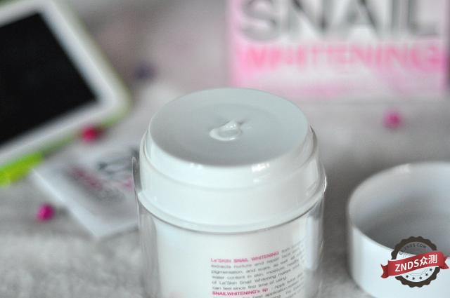 【ZNDS众测】再也不怕熬夜玩手机让乐丝汀蜗牛给你的皮肤做SPA吧！