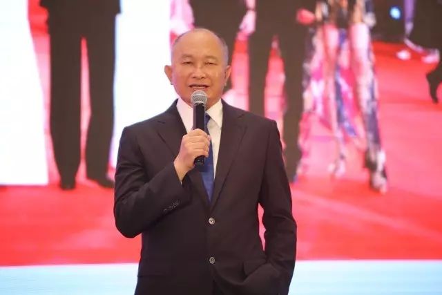 吴宇森现场庆生，《芳华》《追龙》提前放映，第十五届全国院线国产影片推介会闭幕｜Day3