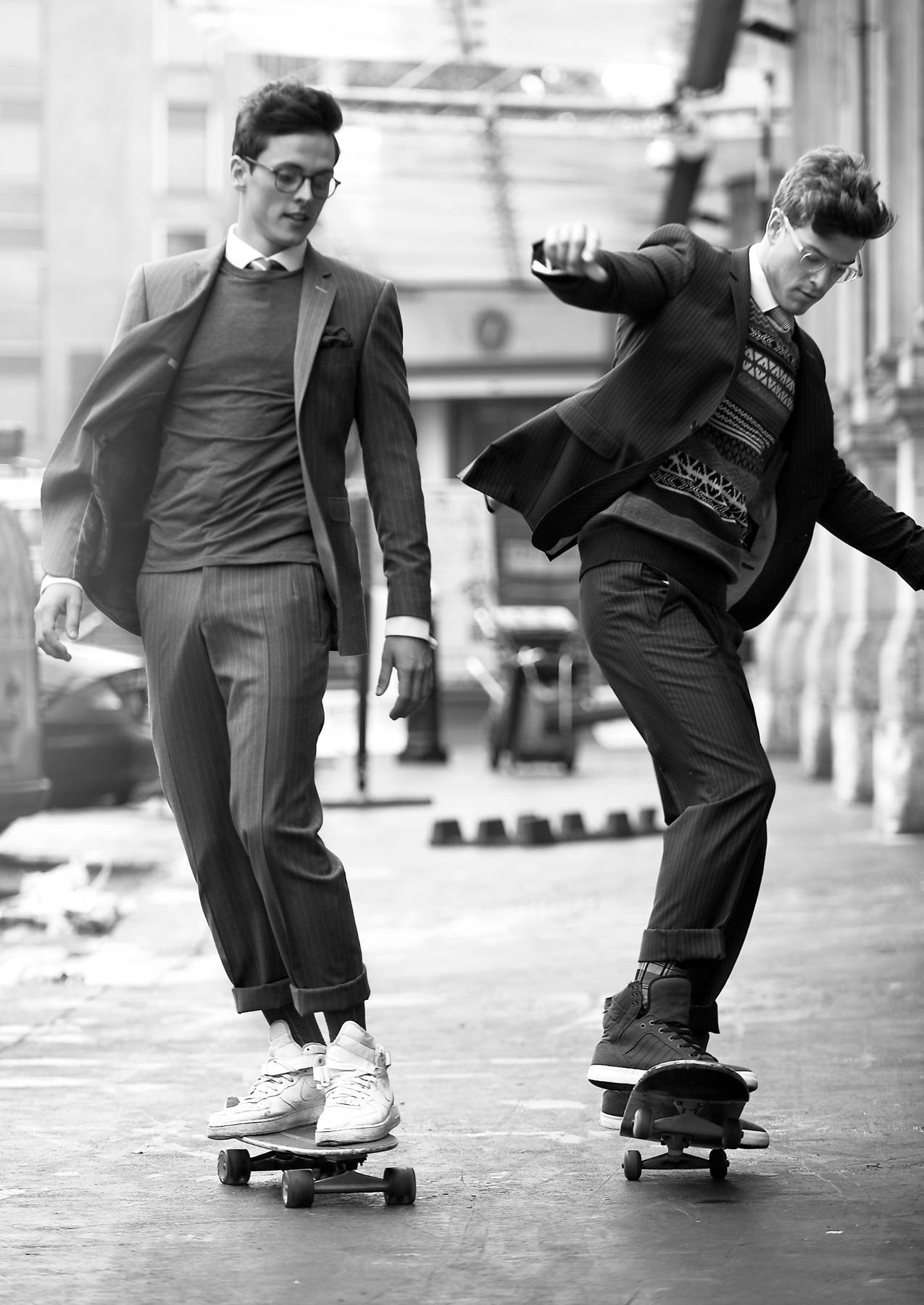 在姑娘眼中，你的鞋品决定了你的床品｜基本款