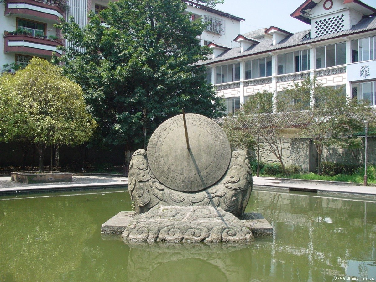 一个人一台车到西藏,一个人一辆车直通拉萨