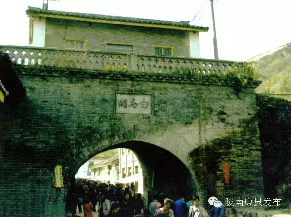 「相约康县」山水间歌声回荡，烟波里久违的故乡