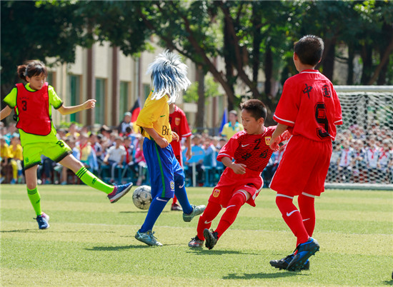 踢球吧少年五一冠军赛,踢球吧少年教室踢球