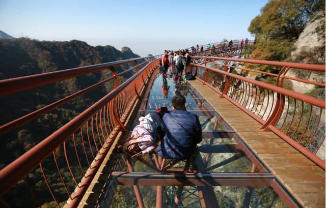 洛阳玻璃栈道一日游,洛阳木桑岭玻璃栈道