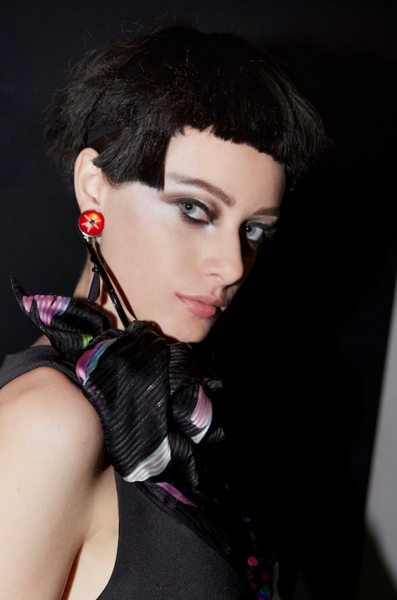 阿玛尼2018春季时装周,阿玛尼新款女装搭配图