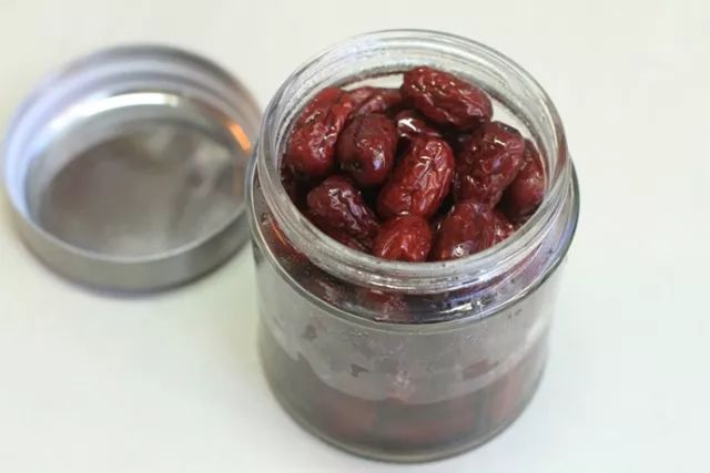 红枣的吃法你们还不知道吧,红枣怎么吃又硬又好吃