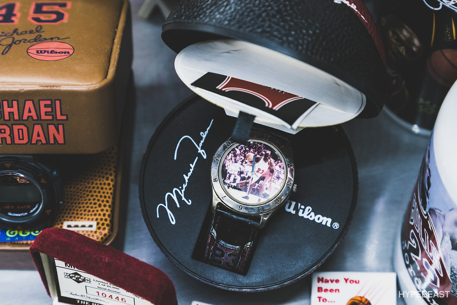 把鞋子做成藏品,nike球鞋展示柜