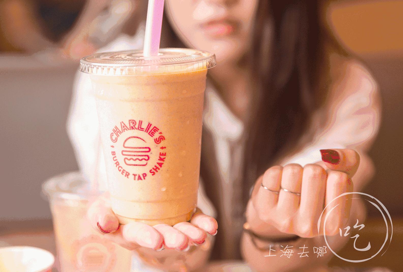 一个汉堡吃出两个螃蟹,大闸蟹汉堡