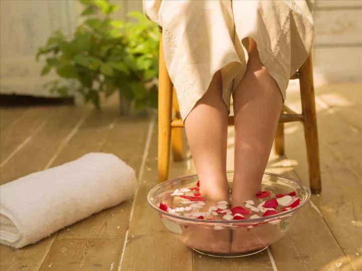 冬天手脚冰凉的最有效调理方法,手脚冰凉养生提高免疫力