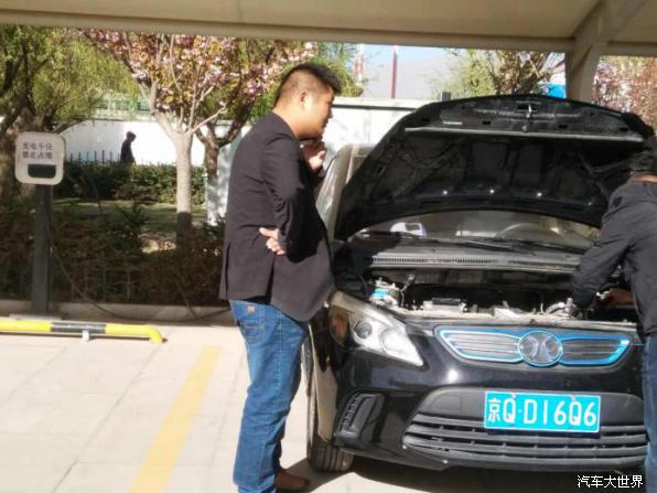 川藏自驾冈仁波齐 (川藏自驾冈仁波齐视频)