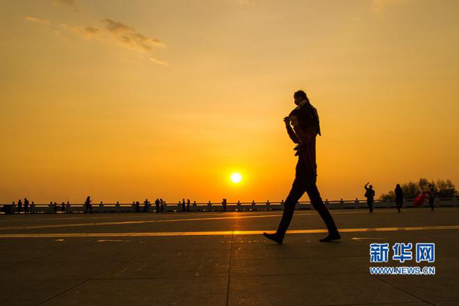 九月九重阳节关爱老人视频,九月九重阳节关爱老人图片