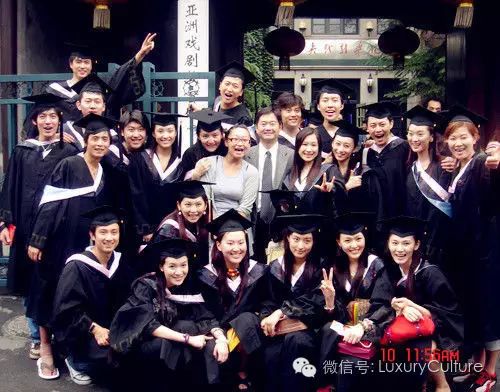 杨烁行走的荷尔蒙痞帅,杨烁低音炮雅痞