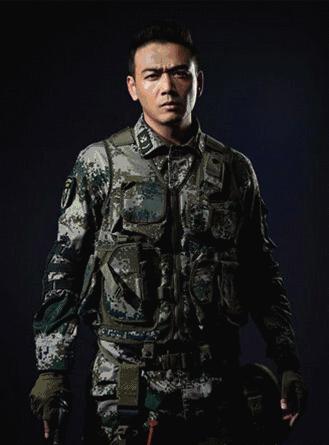 杨烁行走的荷尔蒙痞帅,杨烁低音炮雅痞