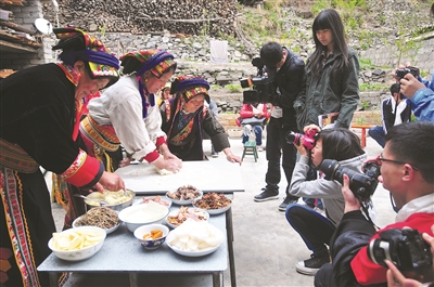 决战决胜脱贫攻坚我县多措并举,加速脱贫攻坚工作纪实