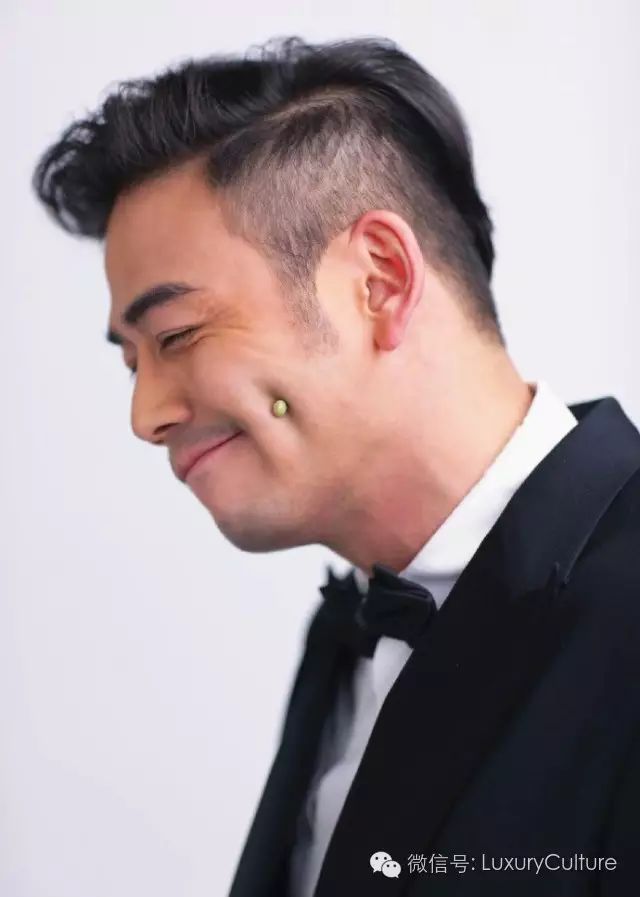 杨烁行走的荷尔蒙痞帅,杨烁低音炮雅痞