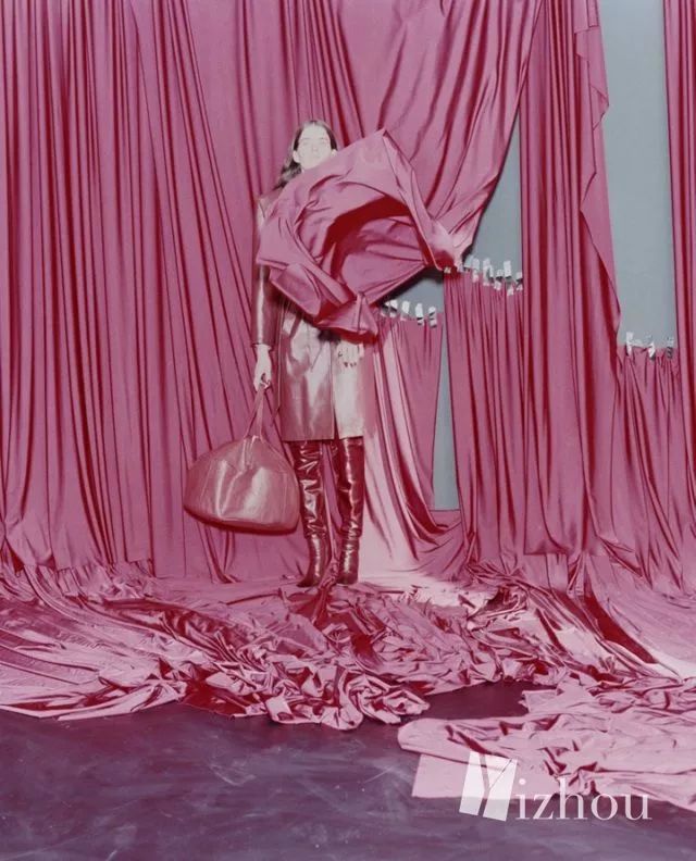 巴黎世家又丑又贵的产品,巴黎世家丑爆又贵实测