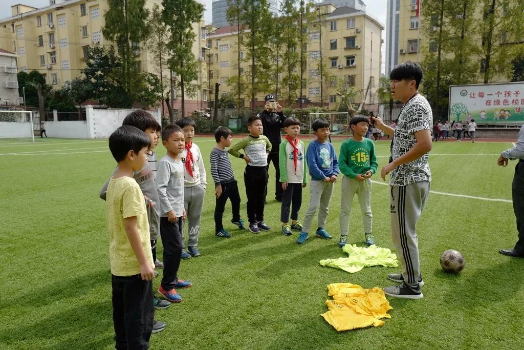 班班比赛,班班足球赛现场直播