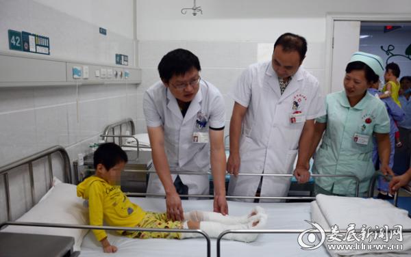 “明天计划”免费手术让残疾孤儿绽放笑颜