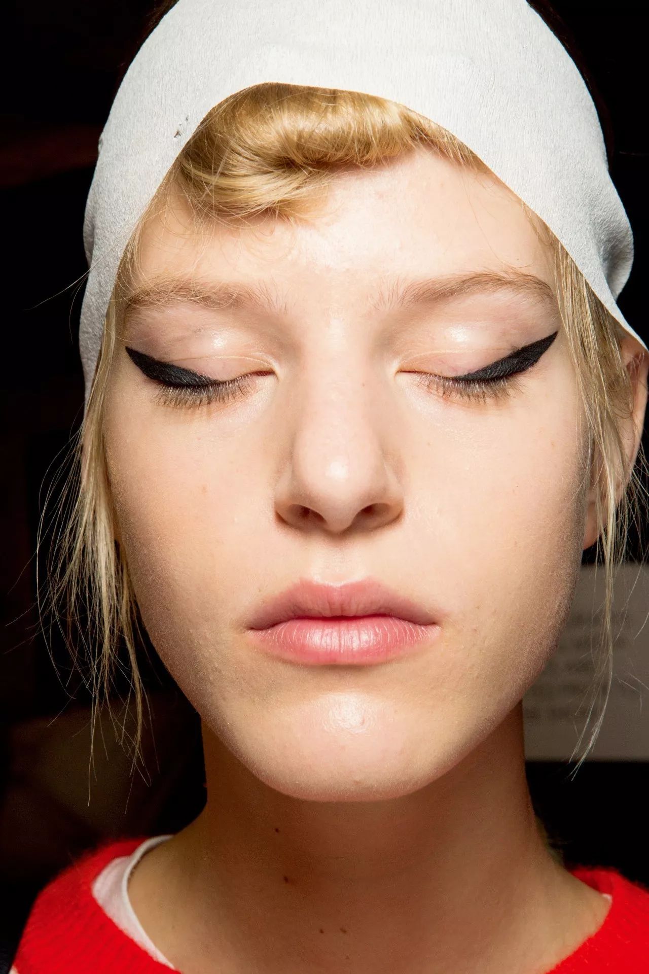 适合亚洲人的八种眼线画法 (眼线怎么画好看又粗又黑)