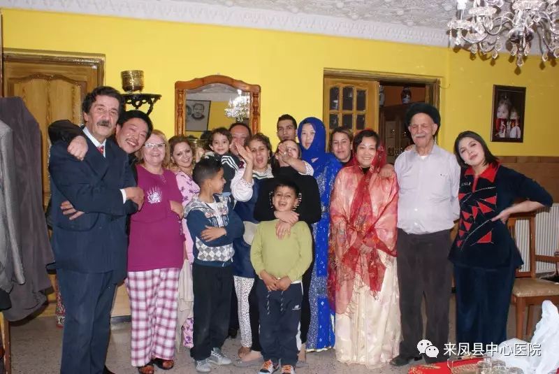 土家妹子演唱视频,土家妹子现场版