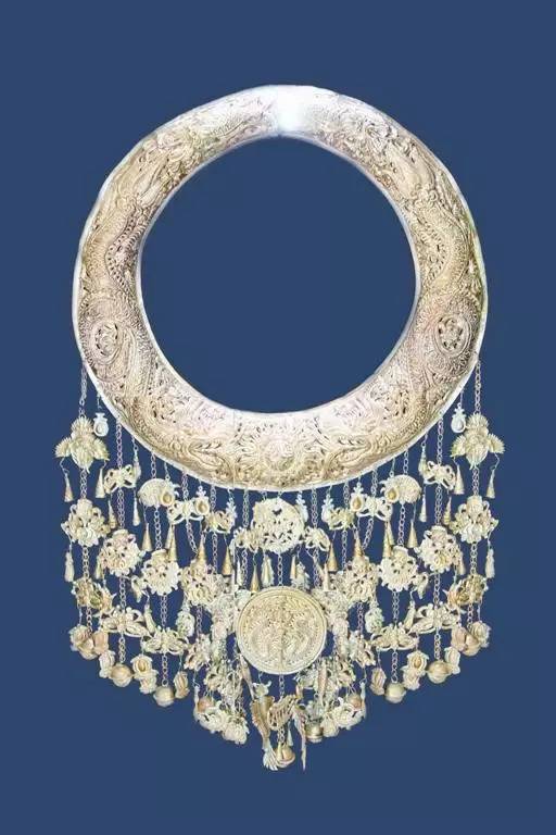 贵州特产一般都有哪些,贵州贵阳青岩古镇有什么特产