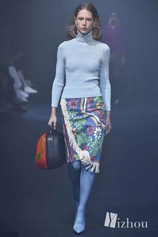 巴黎世家又丑又贵的产品,巴黎世家丑爆又贵实测