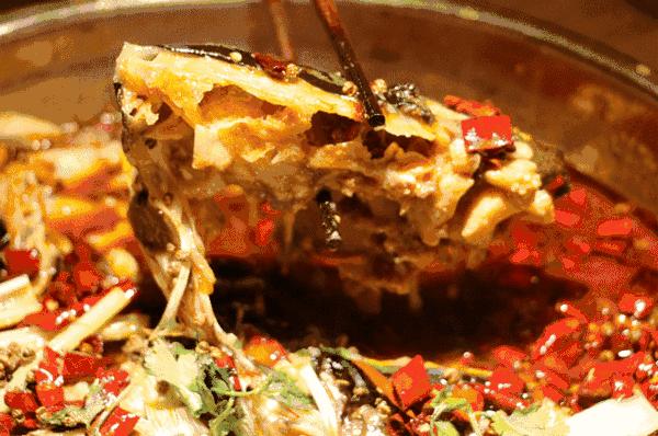 广安美蛙鱼头火锅推荐,九鼎美蛙鱼头火锅广安平安大道