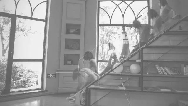 这家图书馆或许你还没去过，现在只能用一张黑胶来纪念它