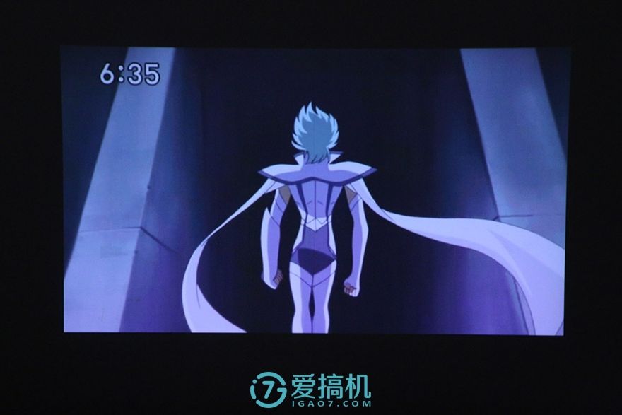 微型触控投影TouchjetPond智能触控投影仪评测