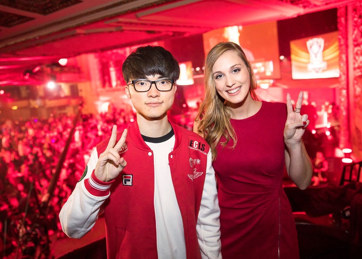 S7英文官方主持Sjokz：无需说服别人电子竞技是否体育，享受正能量和欢乐就够了