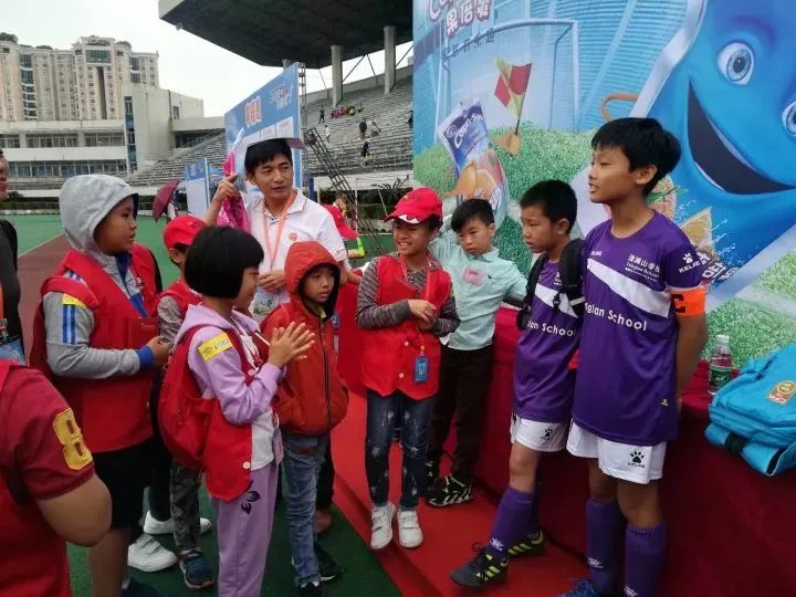 家长们请查收宝贝们的照片,请家长查收小可爱照片怎么回复