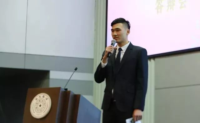 微言夜读｜这些清华才俊说了，唯青春与梦想不可辜负！