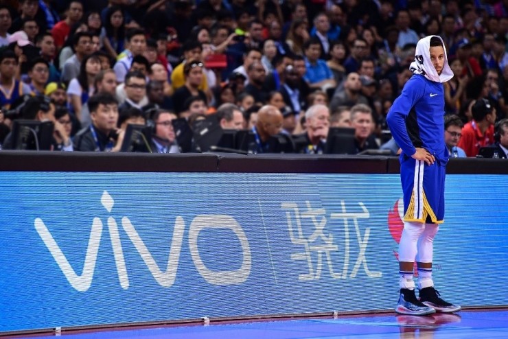 乐享非凡运动生活，vivoX20全面屏手机让NBA中国赛更好玩