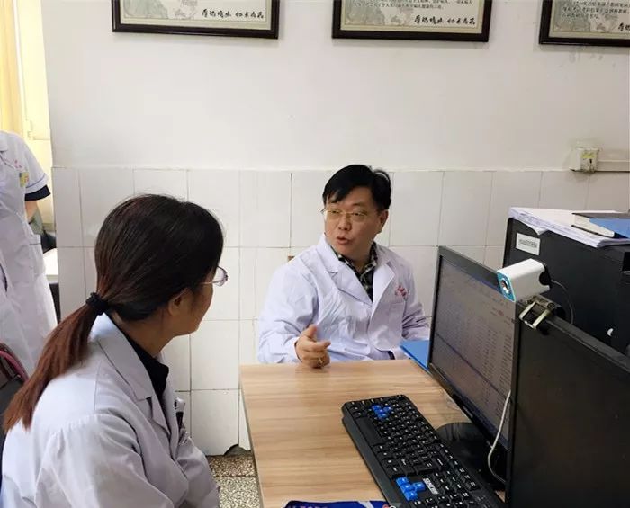 深圳中医院童光东介绍,童光东医生视频