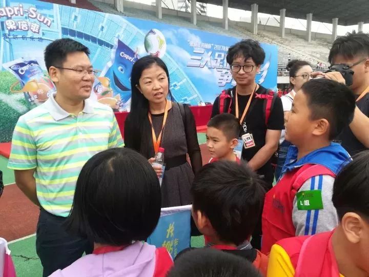 家长们请查收宝贝们的照片,请家长查收小可爱照片怎么回复