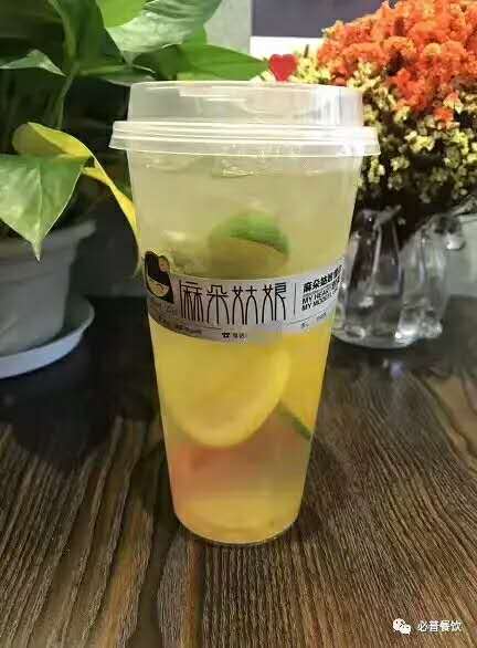 炎炎夏日唯有麻朵姑娘陪你度过清凉一夏你会推荐哪款来降温呢