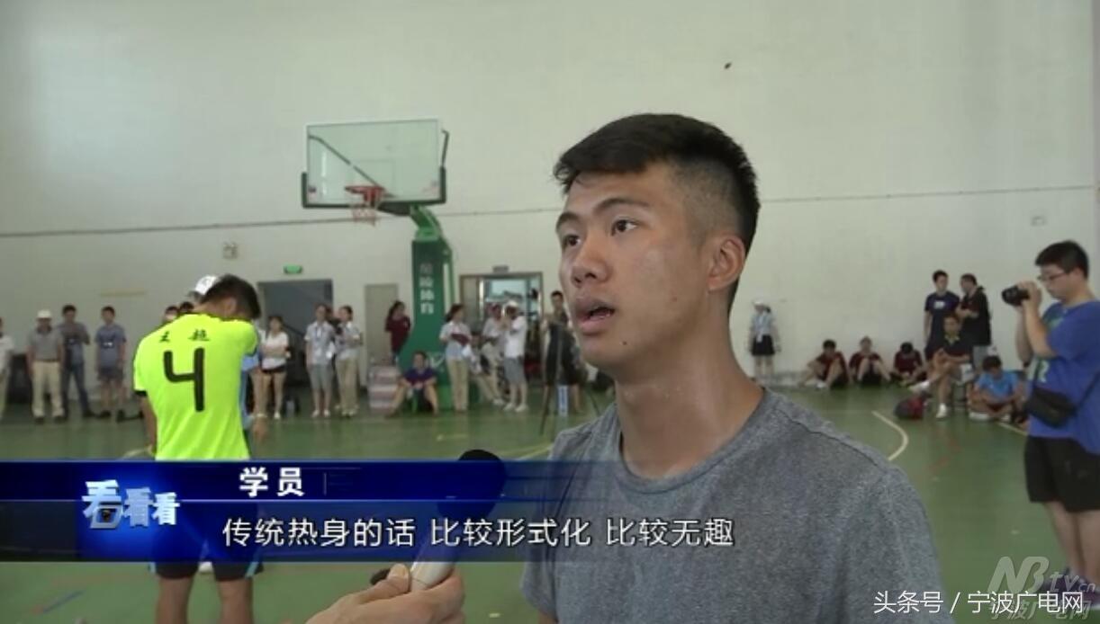 洋教练教足球,洋教练全程中文