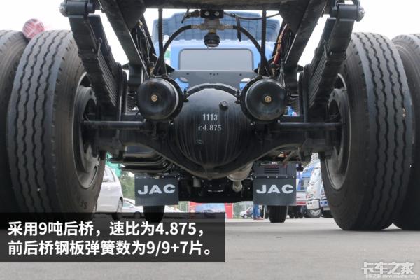 这5款轻卡都用了中卡的平台最后一款可以算是行业标杆