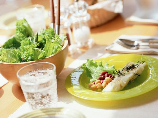 夏天冷饮吃多了脾胃差怎么调理,夏天冷饮喝多了怎么办