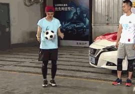 鹿晗vs张艺兴黄子韬,鹿晗与鹿晗pk视频