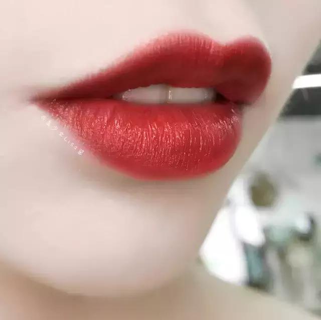 平价试色｜这个系列的口红，值得你ALLIN无压力！