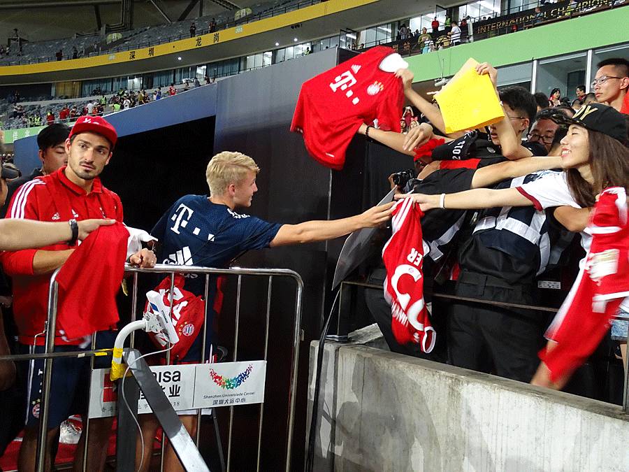 拜仁对阵ac米兰,拜仁德国超级杯发布会