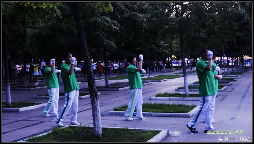 僵尸舞教程佳木斯健身操第二套,佳木斯僵尸舞快乐舞步健身操