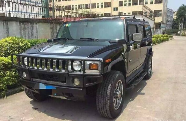 花20万买的车油耗8.8,悍马h220万