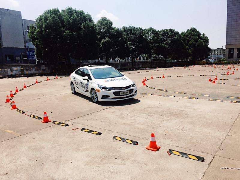 科鲁兹新款霸气登场,推荐三款全新科鲁兹